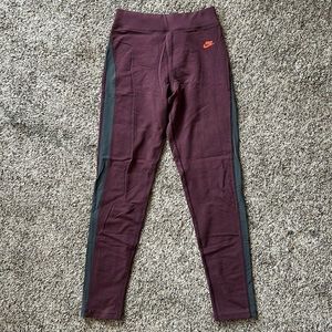 NIKE leggings size Small